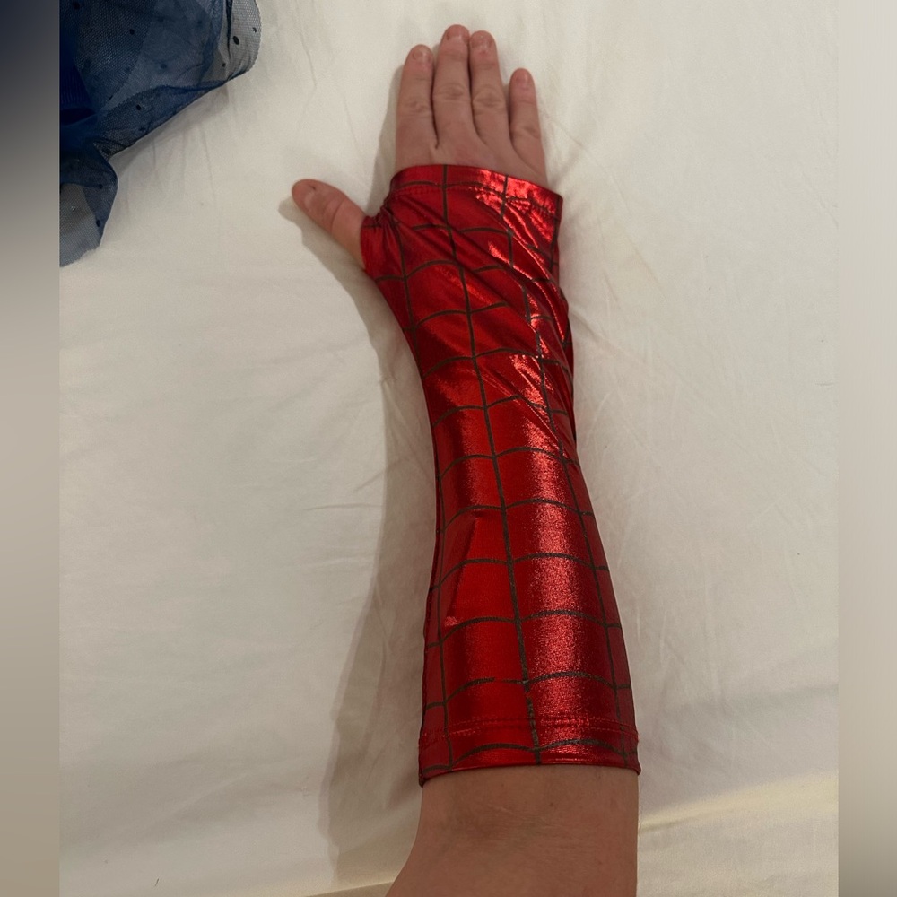 Spiderman Halloween Costume - Picture 3 of 3